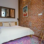Oak Doors Apartament W Rynku - Properunit